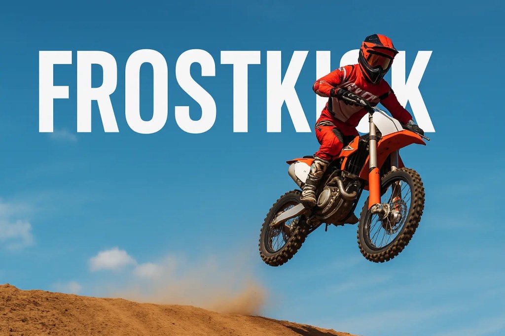 Frostkick - Moto-Cross-Fahrer im Sprung